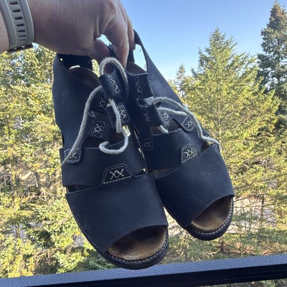 Naot Fisherman Style Black Leather Sandals Women's 39 or US 8 Comfort - Picture 5 of 16